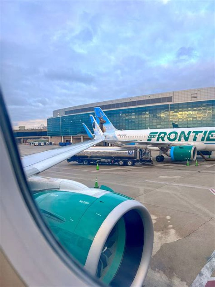 Does frontier have beverage service?